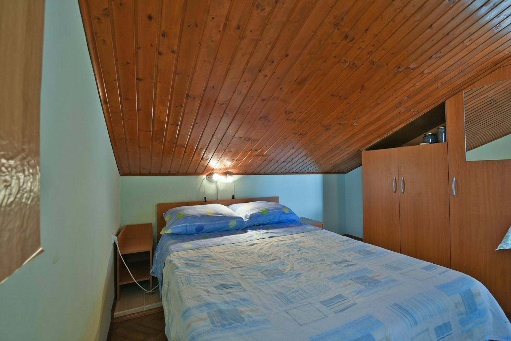 Apartments Ivan 41 Pula Bagian luar foto