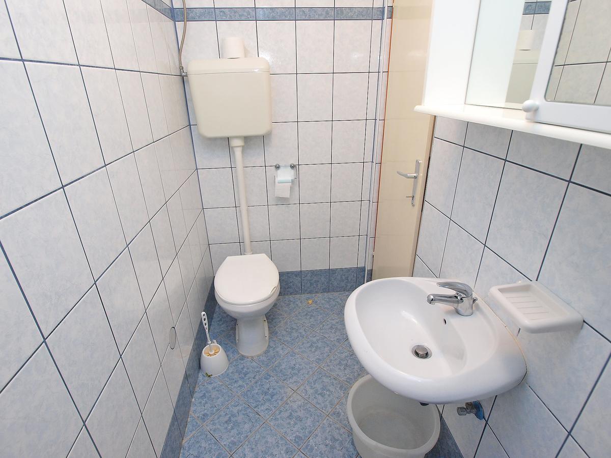 Apartments Ivan 41 Pula Bagian luar foto