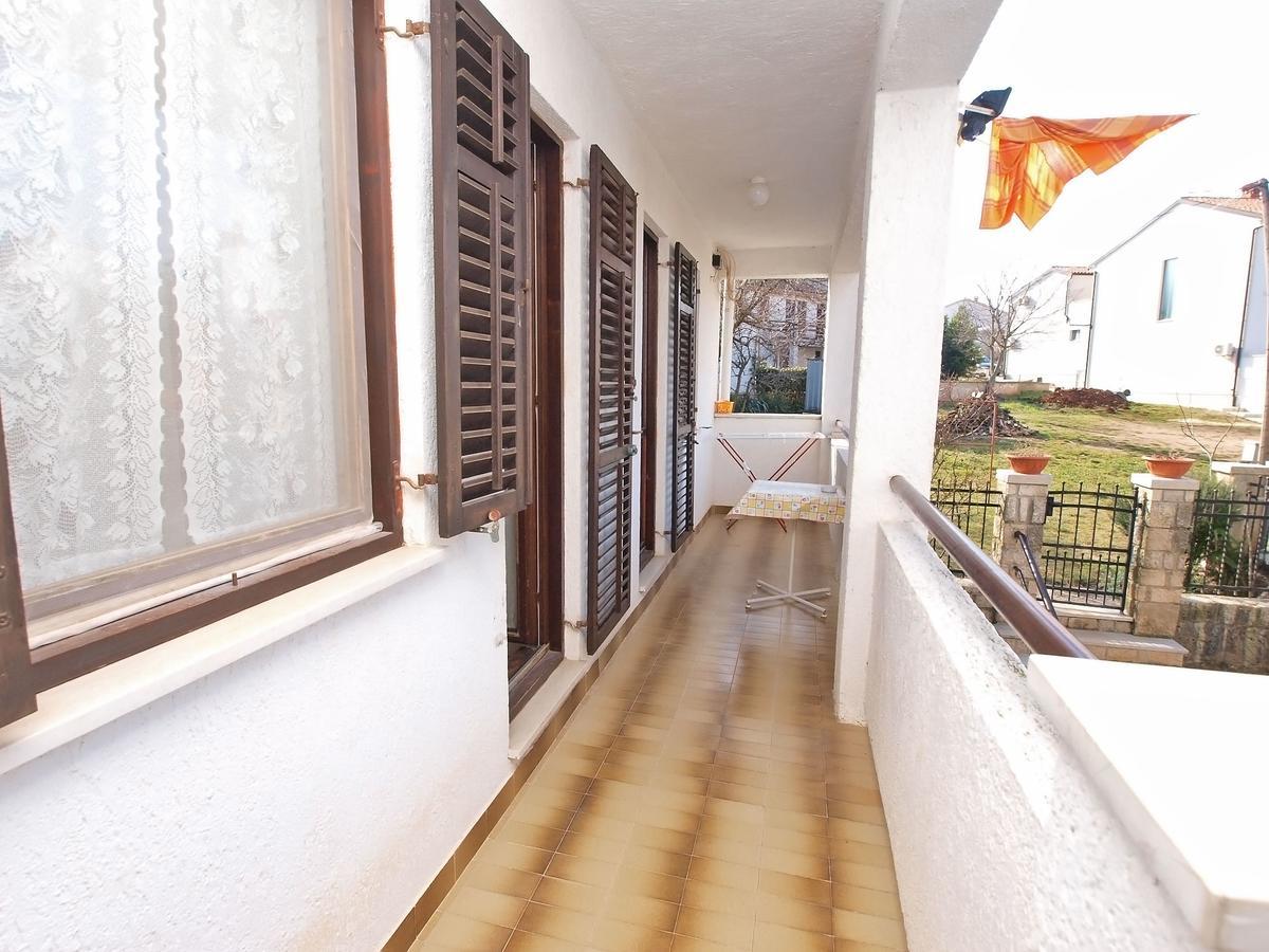 Apartments Ivan 41 Pula Bagian luar foto