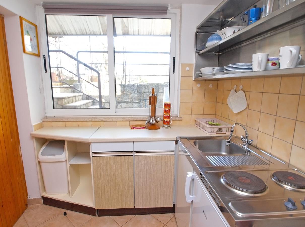 Apartments Ivan 41 Pula Bagian luar foto